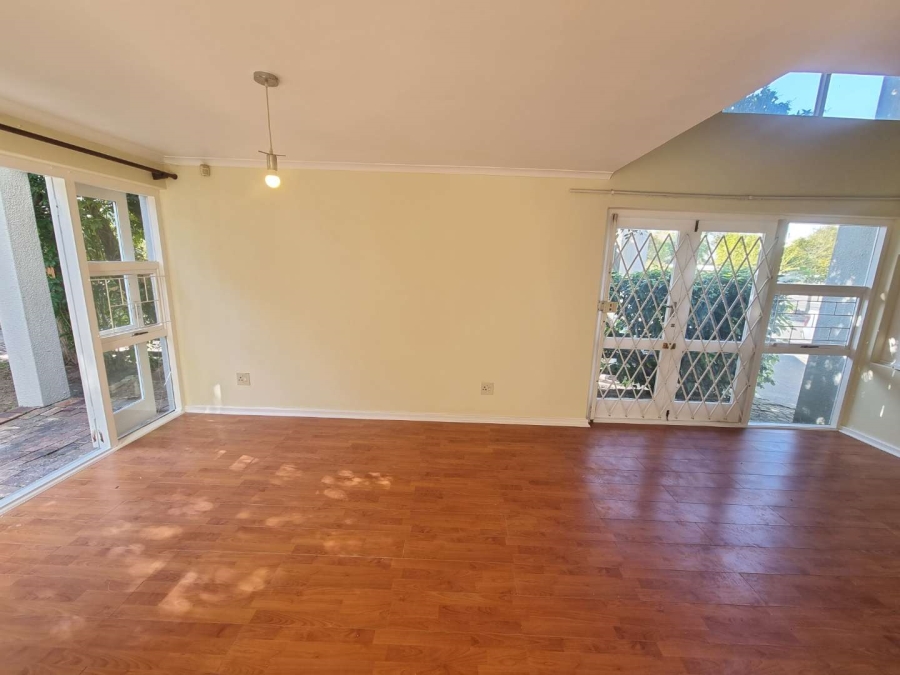 To Let 3 Bedroom Property for Rent in Flamingo Vlei Western Cape
